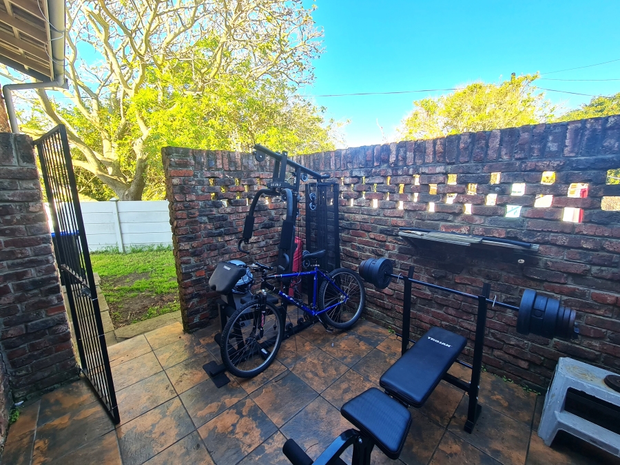 3 Bedroom Property for Sale in Aston Bay Eastern Cape